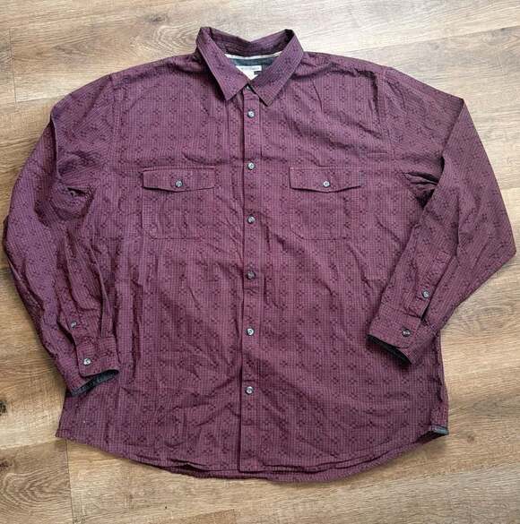 Carbon 2 Cobalt Other - Carbon 2 Cobalt Men's XL maroon Black gray Geometric Textured  Button Up Shirt